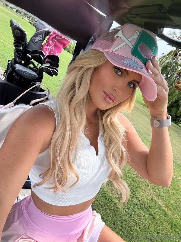 Like if you want to play with me 💓