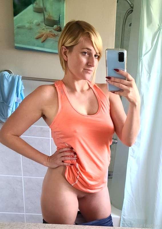 Happy #thonglessthursday Ya'll! Posting pictures of my #prin..
