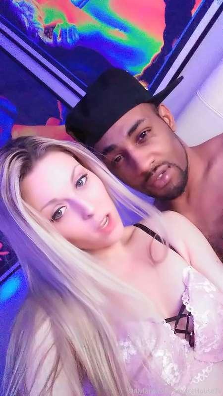 You knooooooow you wanna watch my gag on  his Big Cock 😋🤤🍆😛
..