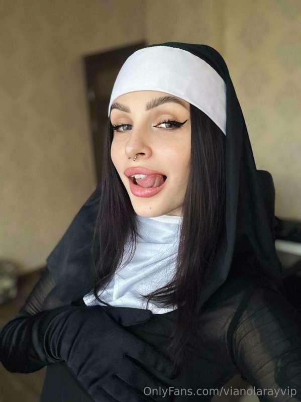 You want to fuck a nun? I'm so innocent 🥺