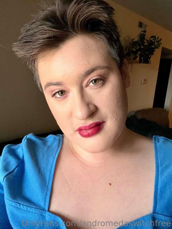 Editing FIVE custom videos and a video with my new fuck mach..