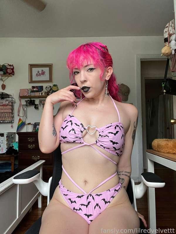 lilredvelvettt image #2