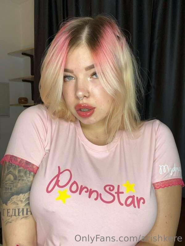 Let me be your fav pornstar🤩⭐