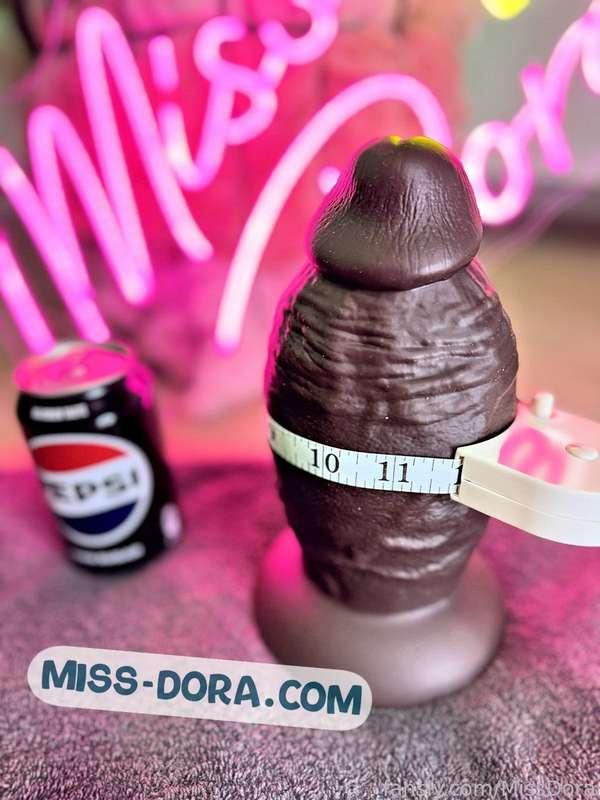 💚 Size Verification! 💚
Brand/Model/Size: SimplyJoy - Fat Dildo - 4"
Maximum takeable circumference: 12.5" ( i missed the back bulge with measuring! )  
Validate: www.amazon.com/dp/B0D4B1KJMP?th=1

#FYP #hugedildo #pussystretching #fantasydildo #fantasytoy #stretching #gape #gaping #gapingpussy #stretch #stretched #sizequeen #bigdildo #monsterdildo #fantasytoys #monstercock #Loosepussy #bucketcunt #extreme #monsterdildo #bigtoys #fantasytoys  #bigtoy   #permagape