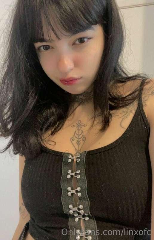 Boobs on or off? 🙈