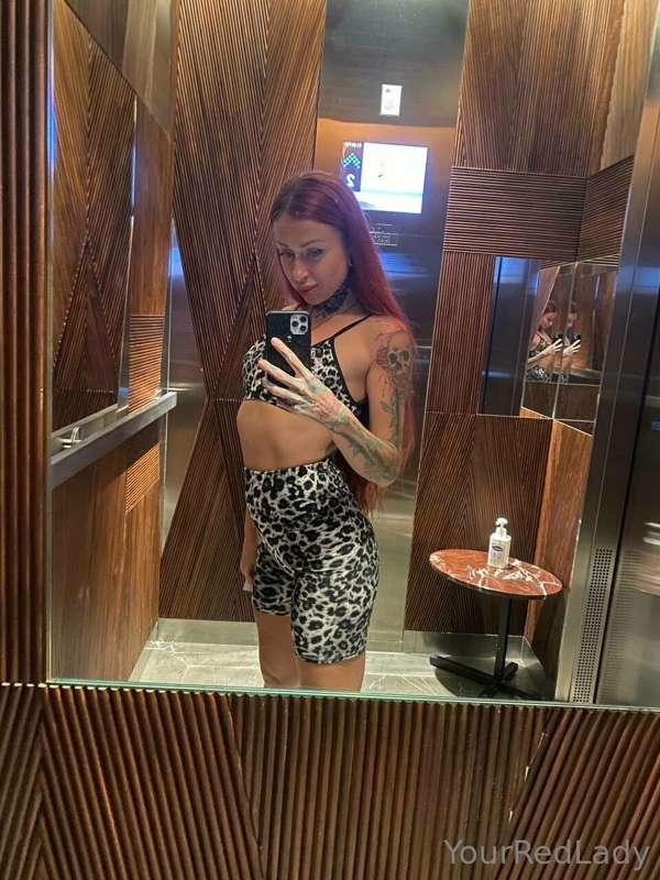 Get naughty with me baby 😈 I've been really horny all day! I..