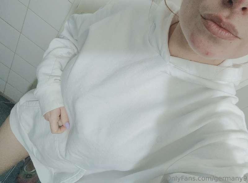 rutsche und ich werde auf dich warten 
https://onlyfans.com/..