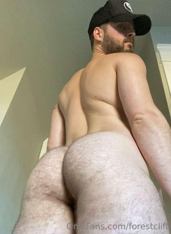 The new roommate likes to walk around naked