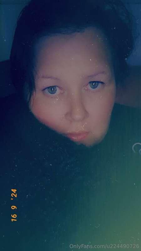 I'm all snuggled up. Wanna join me xx