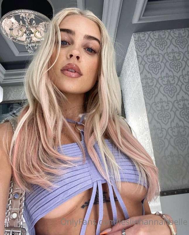 Just released some NEW extra fire🔥 content this morning. Dm ..