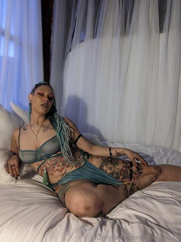 sierrablack image #1
