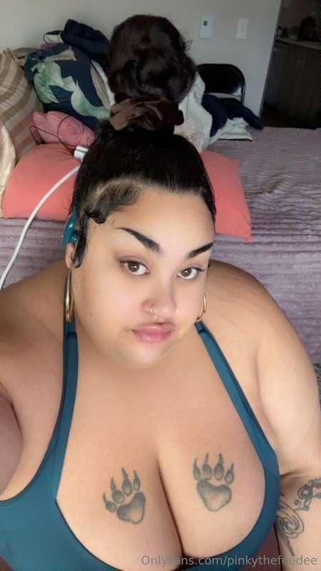 Swipe to hear more over a bowl of cereal 🥣 😩 