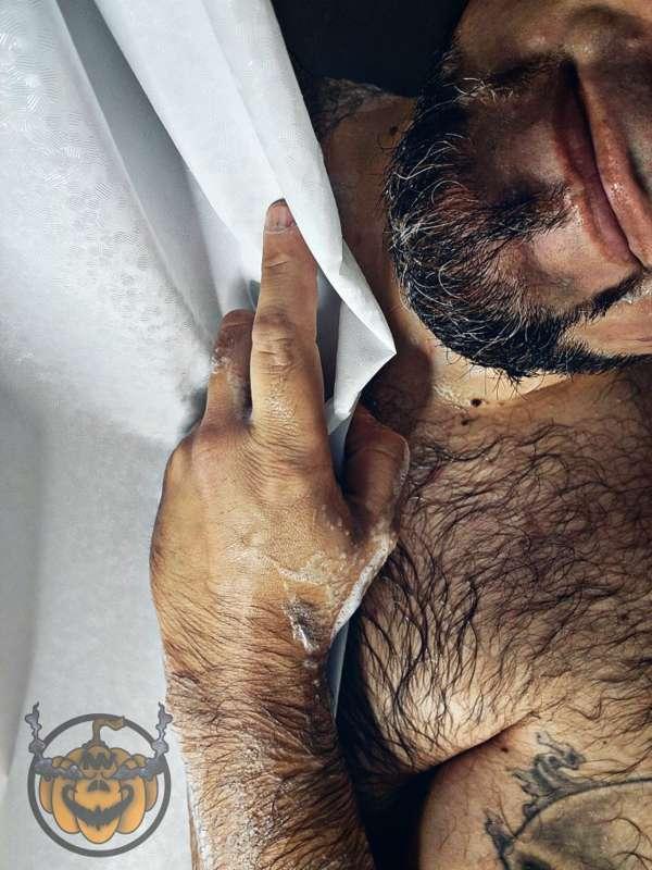 All clean. Just in time to get dirty with you. 
