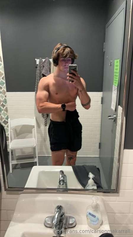 carsonmakarrall image #1