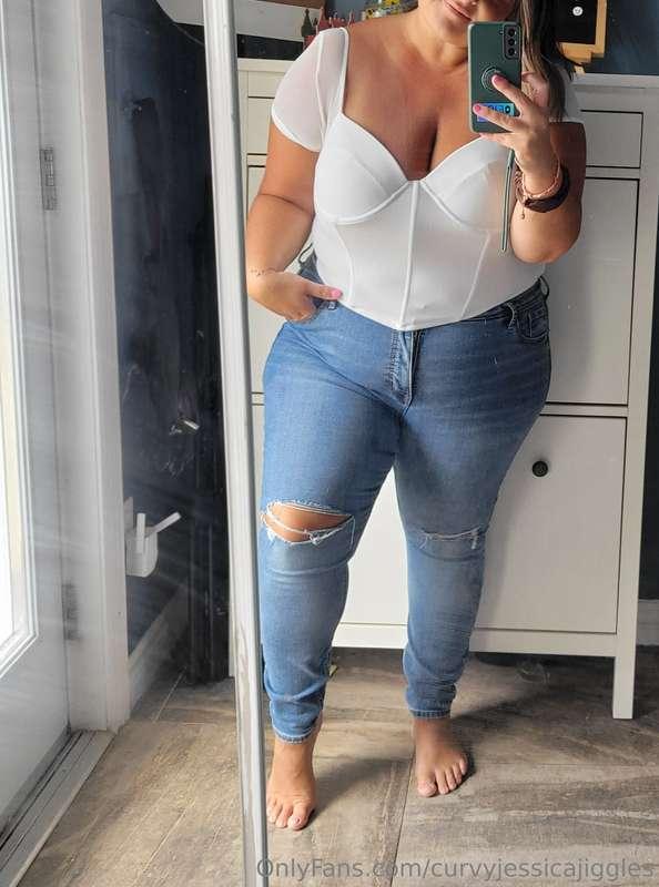 For those who asked for my outfit of the day😘