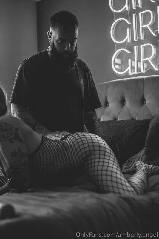 amberly.angel image #0