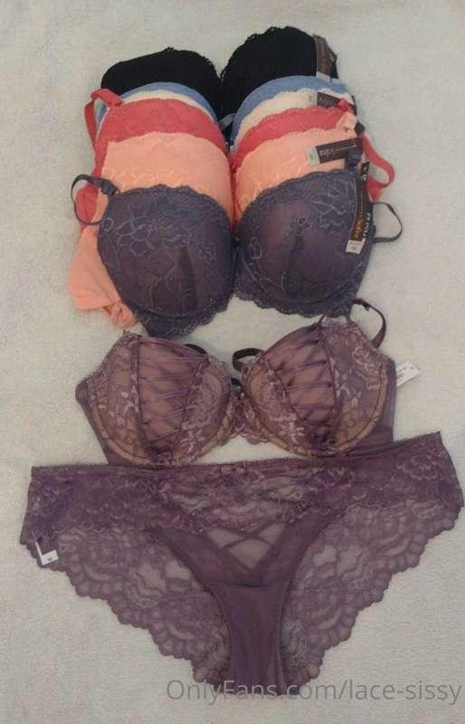 My girl clothes/Lingerie mystery box finally came! 6 differe..
