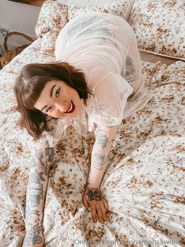 Happy Saturday! Here’s a few more pics 😅.