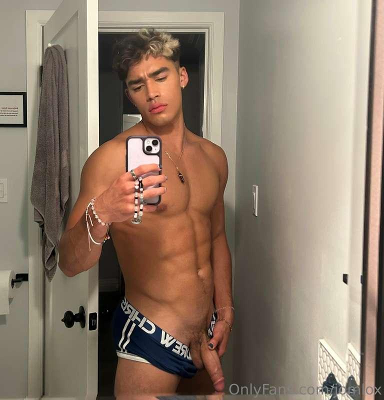 Come make me drip precum💦