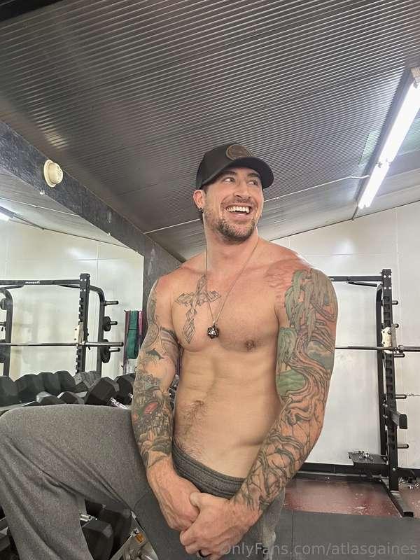 What are you doing later?do you wanna see more explicit cont..