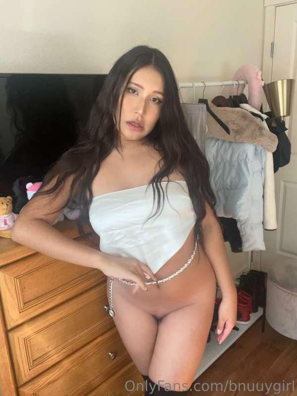 swipe to see me get more n more naked 😳