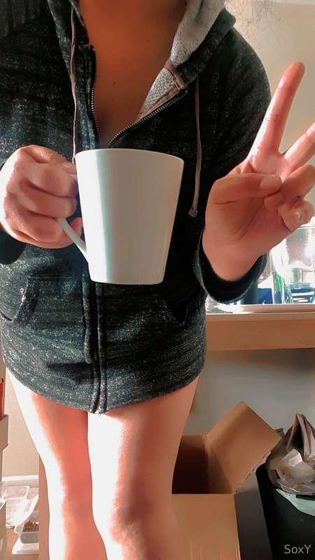 Coffee and buns for breakfast?~ <3(Excuse the mess, been mov..
