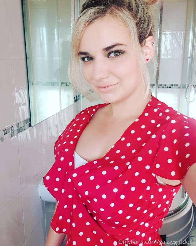 gassygirldolly main image