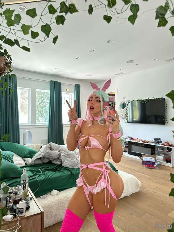 Look what the Easter Bunny brought me 🐰🎁🎀
