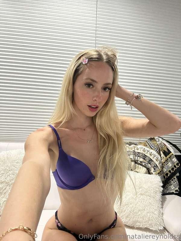 Should I be your good girl today? or maybe not 😈