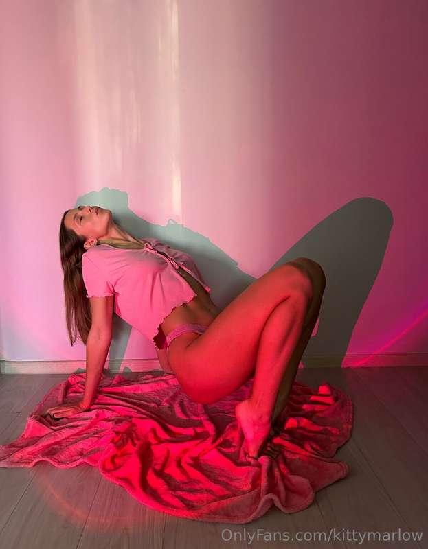 In a totally pink mood… sweet, playful, and a little naughty..