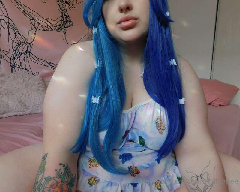 new posts in 1h over at @beanybabie