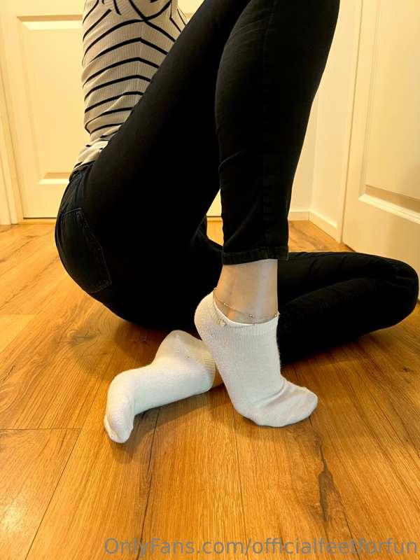 These ankle socks are just so comfortable! 
🤗 💟