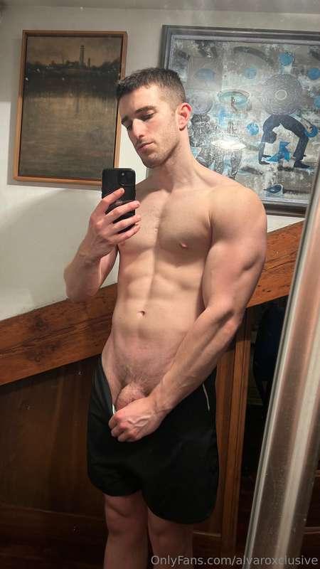 ¿Natural o depilado? 😈—Natural or depilated? 😈