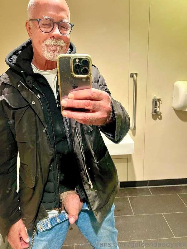 In DC for MAL this weekend. Some shots for ya! Did some film..