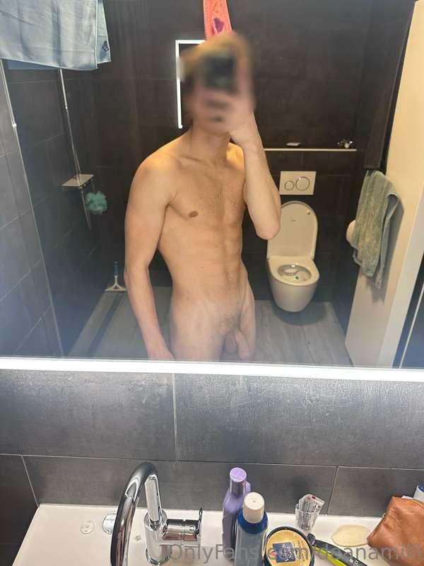 Do you guys like it hairy or shaved?