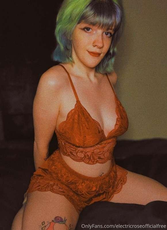Retro babe 💋