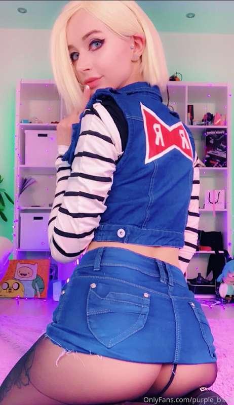 I love Android 18 and my hot cosplay to her ❤️❤️