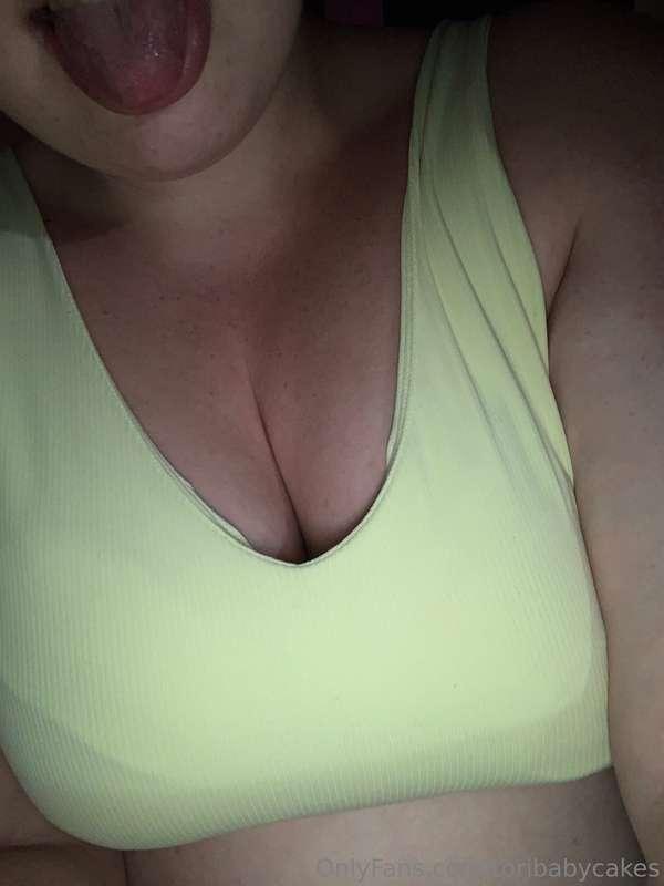 Should I play with myself tonight ?