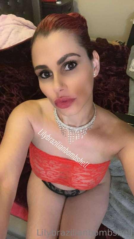 Happy Saturday my loves !! Tip this momma for a surprise !!!