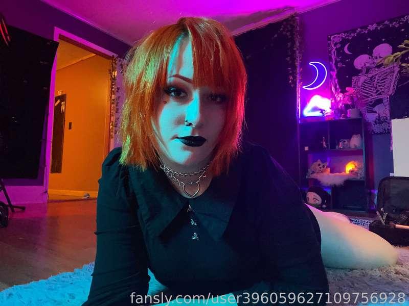 user396059627109756928 image #10
