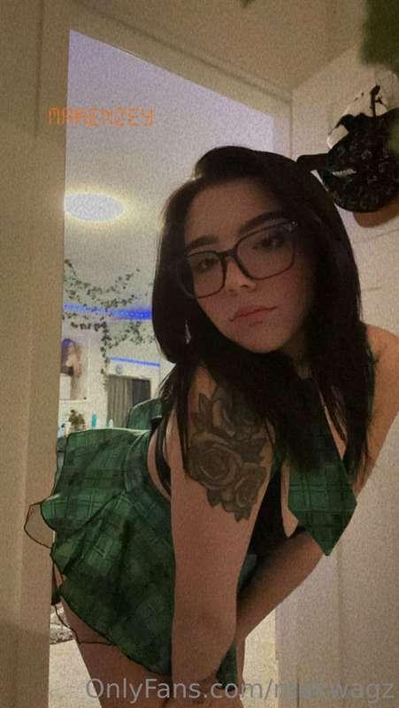 unlock here if you haven’t seen my naughty SG outfit already..