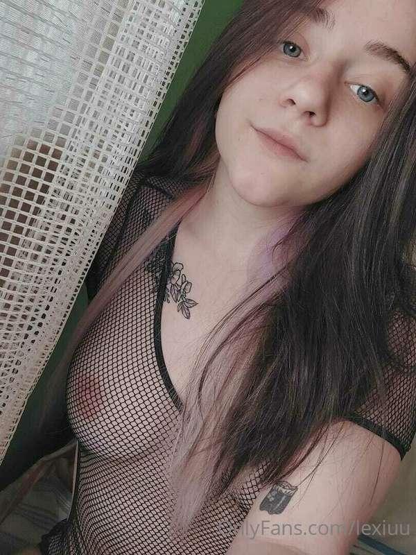 I give you this almost uncensored photo 🙈