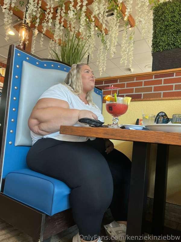 kenziekinziebbw image #0