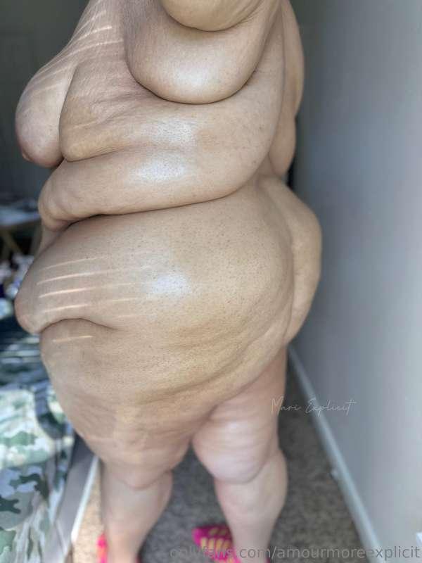 amourmoreexplicit image #2