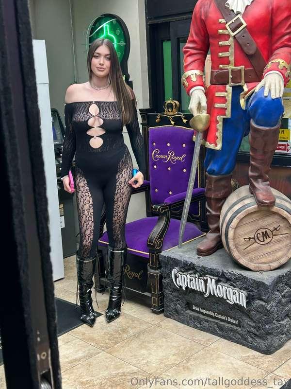 Yall get to see it first😍😘💋