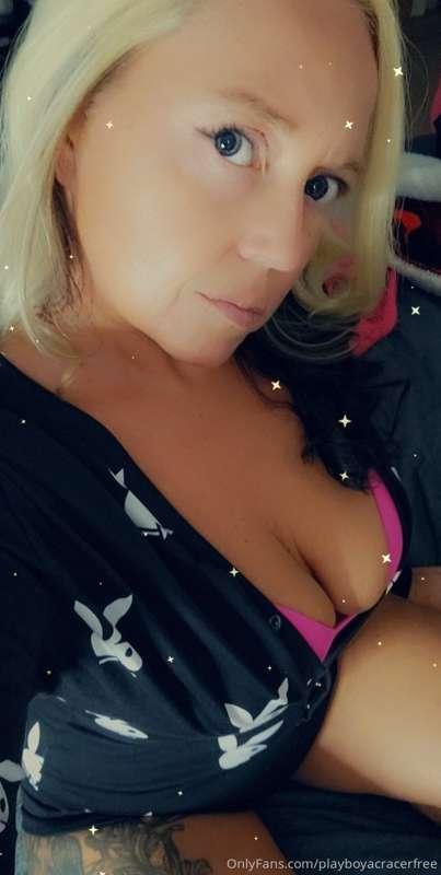Just got some new pieces to try on and share with you! Stay ..