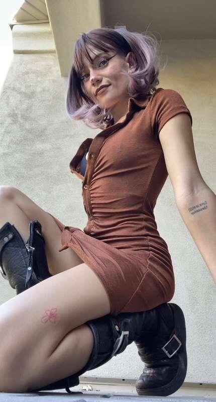 LAST PICS OF MY OUTFIT I SWEAR I JUST FELT SO CUTE SO SORRY ..