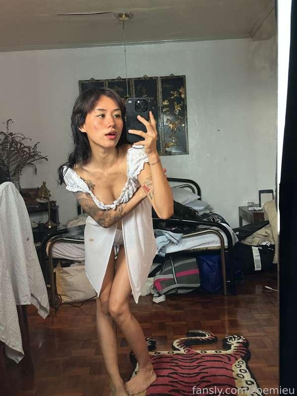 zoemieu image #2