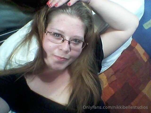 finally got out the house today no car sucks fyi lol
