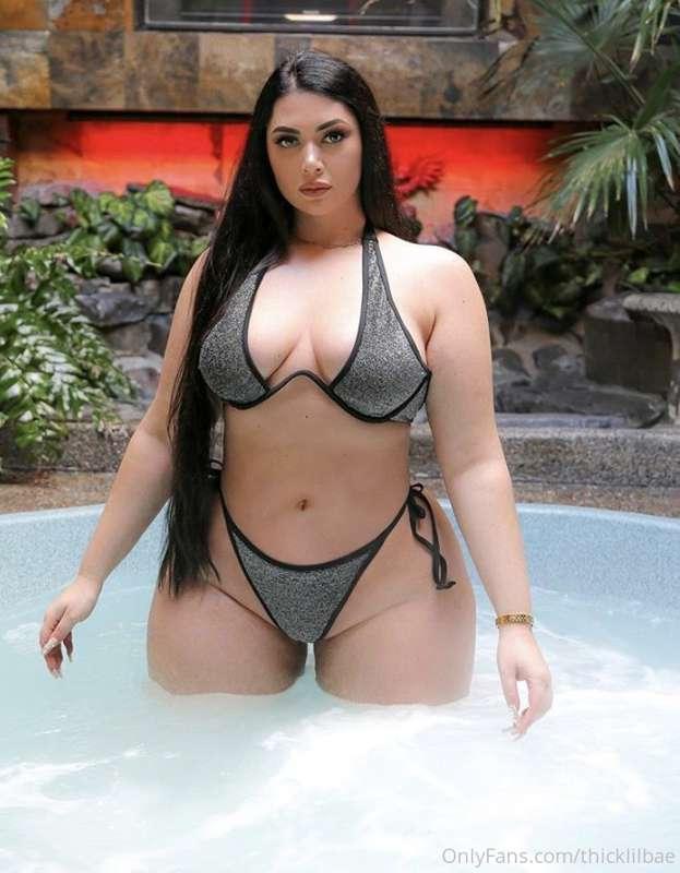 My horny body wants you to taste it! 👅